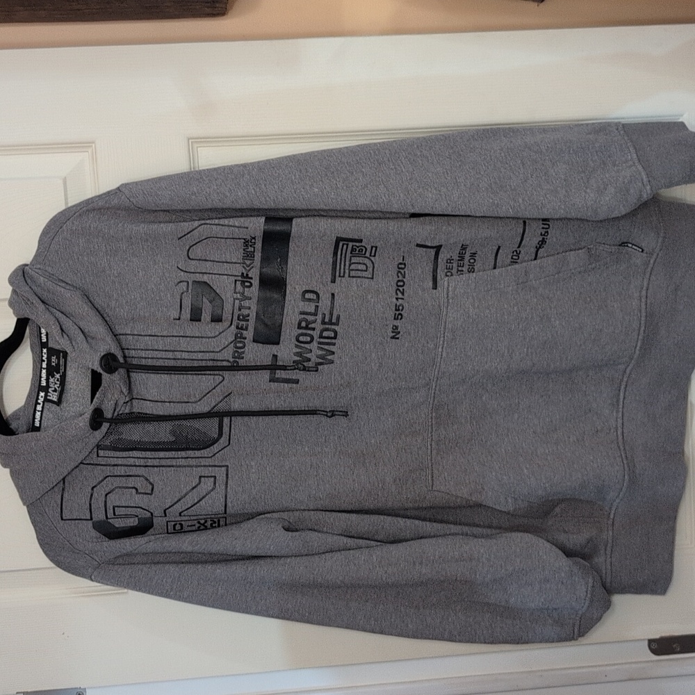 Gray Graphic Hoodie (T0)